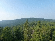 Blick von Rudolfstein zum Zwischenziel Schneeberg